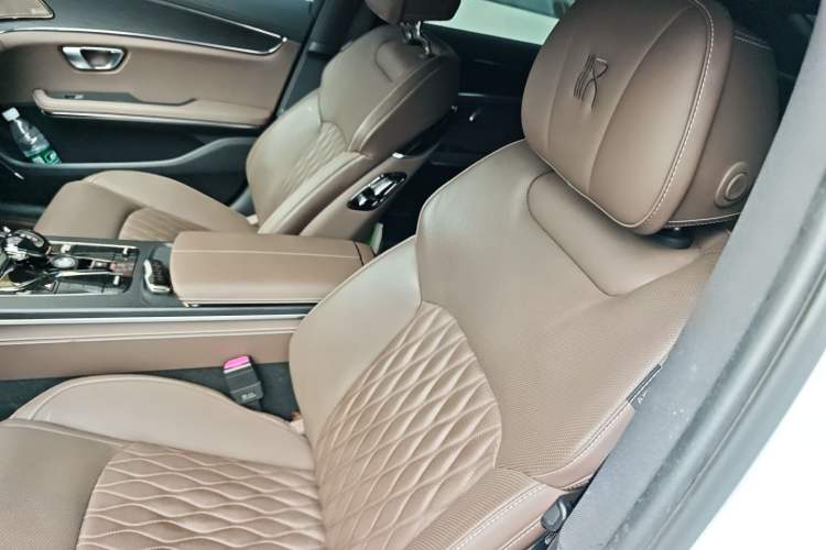 Used BYD Han 2020 DM Four-Wheel Drive Performance Edition Prestige Model Left Front Seat