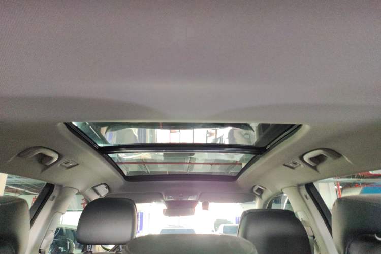 Used Hongqi HS5 2022 Revised Version 2.0T Smart Connect Flagship Edition Headliner