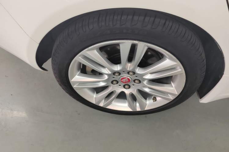 Used Jaguar XEL 2019 2.0T 200 PS Deluxe Edition