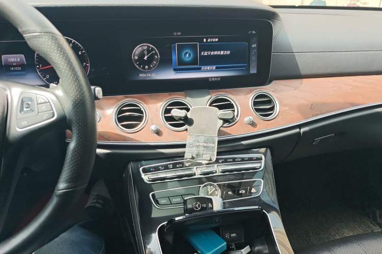 Used Mercedes-Benz E-Class 2016 E 200 L
