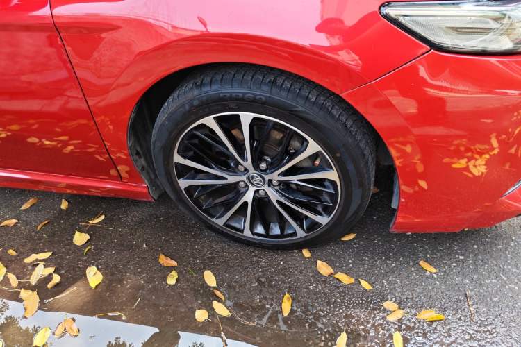 Used Toyota Camry 2018 2.0S FENGSHANG Edition
