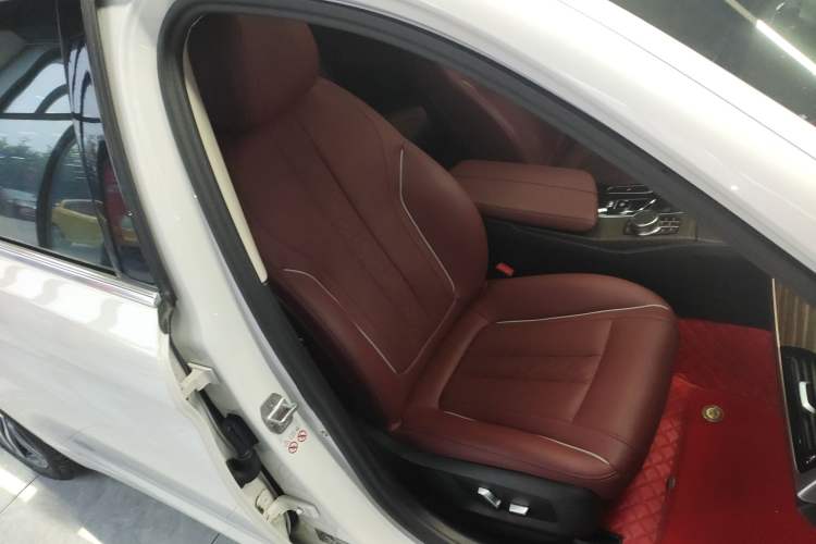 Used BMW 5 Series 2023 530Li Leading Edition Luxury Package