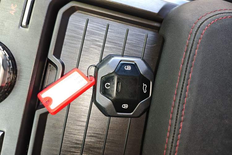 Used JETOUR Traveler 2023 2.0T All-Wheel-Drive CrossPRO