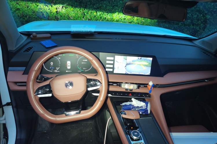 Used Changan CS75 PLUS iDD 2023 ZhiDian iDD Smart Leading Model