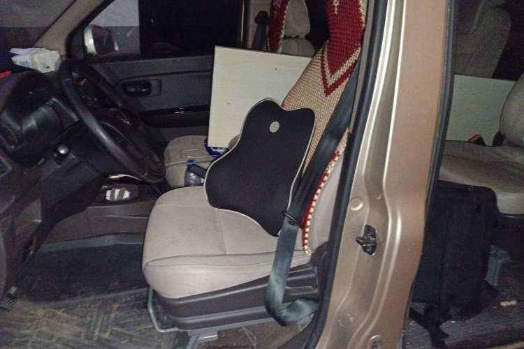 Used Wuling Rongguang V 2018 1.5L Standard Version Left Front Seat