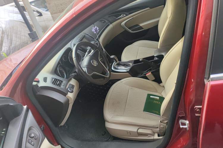 Used Buick Regal 2015 2.0L Leading Fashion Edition
