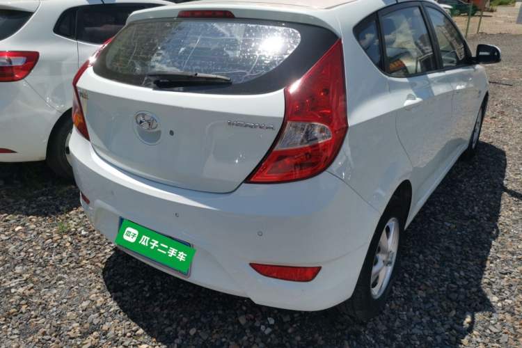 Used Hyundai Verna Ray 2014 1.4L Automatic GLX
