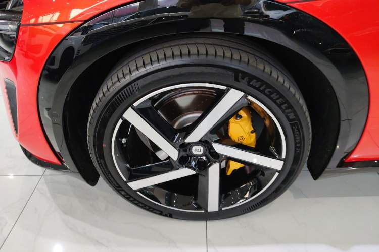 Used Xiaomi Auto YU7 2025 Ultra-Long Range High-Performance All-Wheel-Drive Max Edition