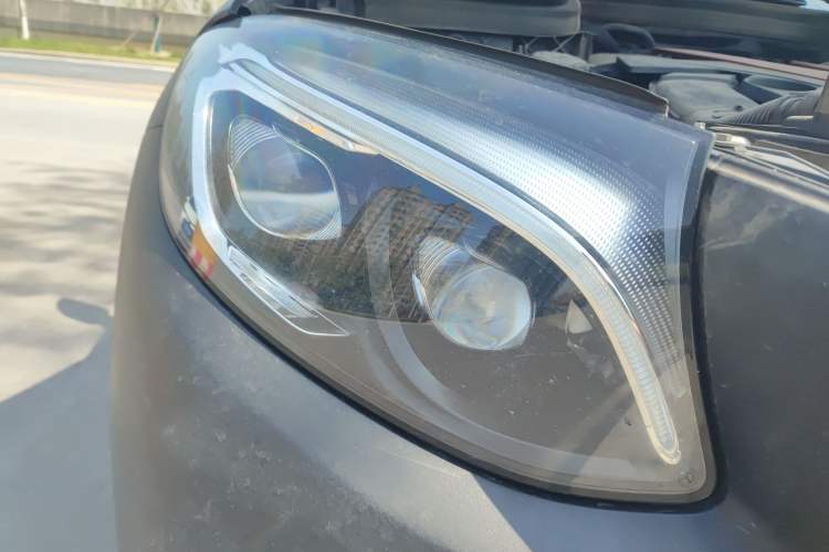 Used Mercedes-Benz GLC AMG 2017 AMG GLC 43 4MATIC Coupe SUV Right Front Headlight