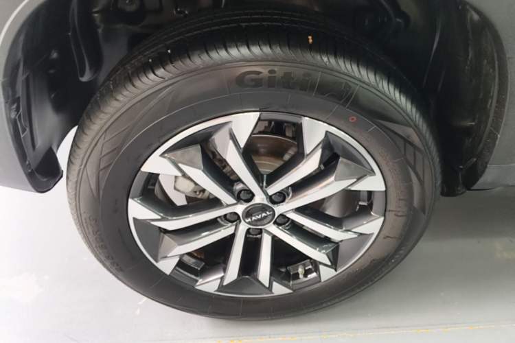 Used Haval DARGO 2024 1.5T DCT Border Collie Edition Right Rear Wheel Hub