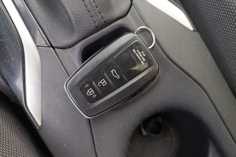 Used Toyota Levin 2021 Dual-Engine 1.8H E-CVT Luxury Edition
