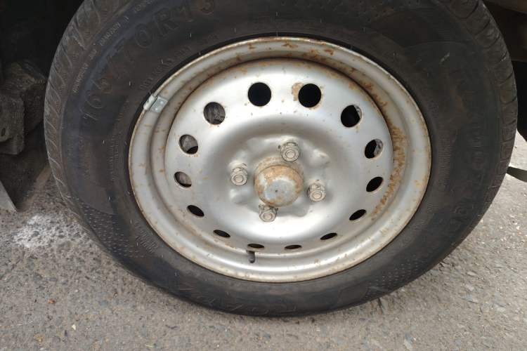 Used Wuling Zhiguang 2010 1.0L New Version Practical Short-Body L2Y