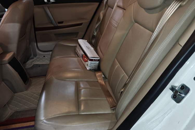 Used Roewe 550 2010 550S 1.8L Automatic Start-Zhen New Year Edition Left Rear Seat