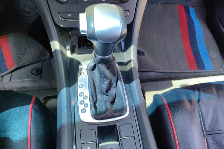 Used MG 6 2013 Hatchback 1.8L Automatic Drive Value Edition