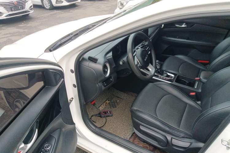 Used Kia K3 2021 Revised 1.5L CVT Fashion Edition Driver Seat