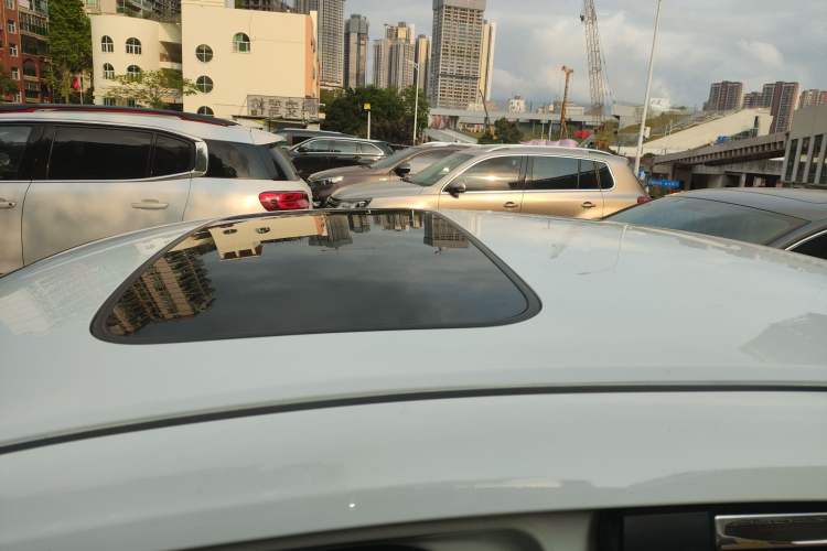 Used Honda Crider 2016 1.8L CVT Luxury Edition Roof