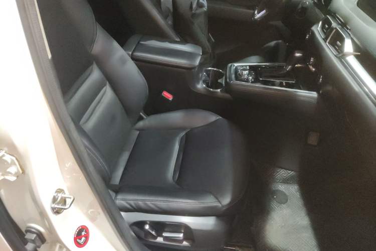 Used Mazda CX-8 2019 2.5L Four-Wheel Drive Deluxe Edition
