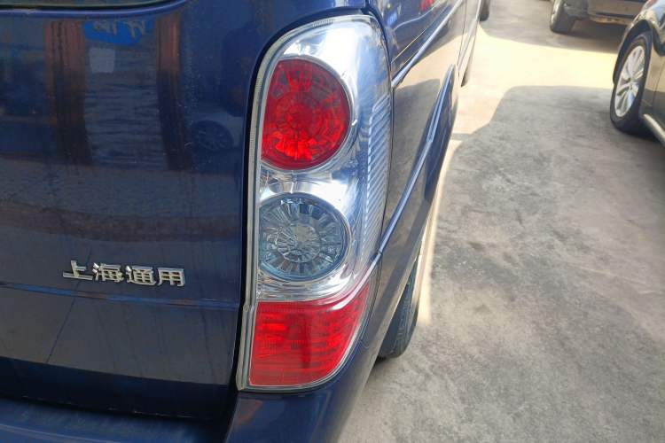 Used Buick GL8 2014 2.4L Classic Edition