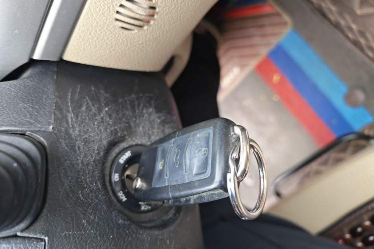 Used Buick Excelle 2013 1.5L Manual Classic Model Vehicle Key