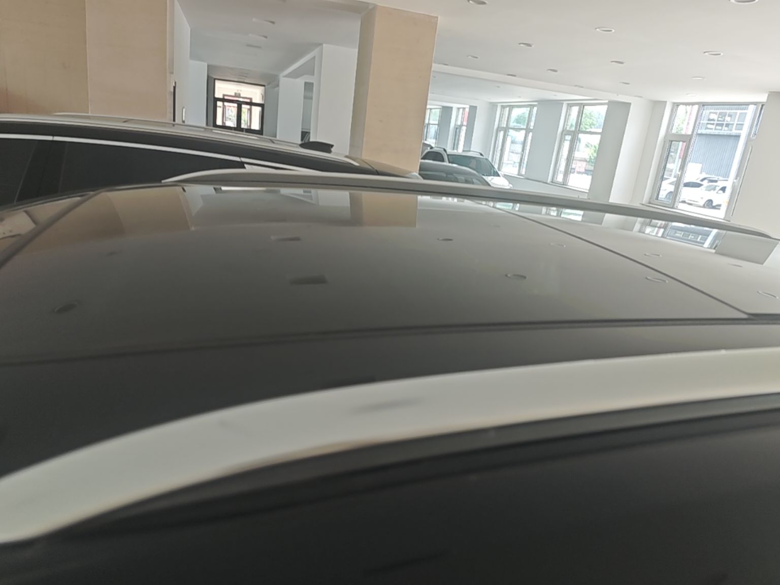 Hongqi E-HS9 2022 690 km Range Flagship Edition Six Seats — снимка 7