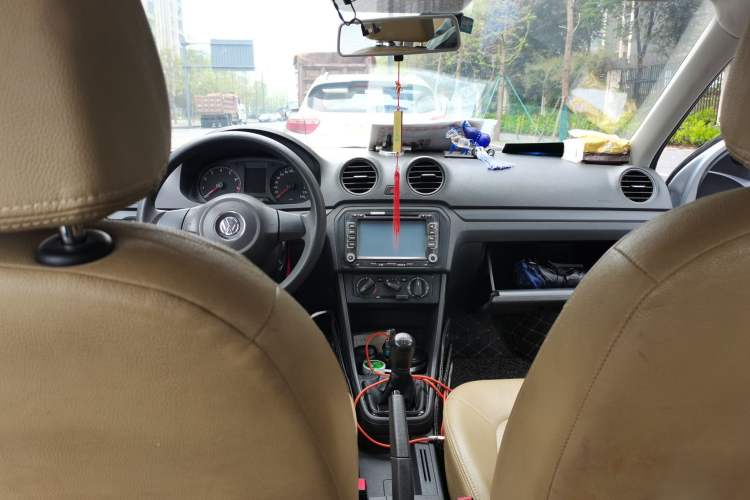 Used Volkswagen Jetta 2013 1.4L Manual Fashion Model