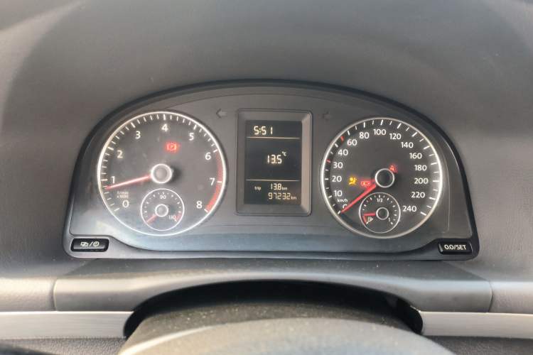 Used Volkswagen Touran 2015 1.4T Manual Fashion Edition 5-Seater