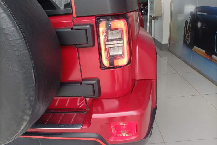 Used BAIC Off-Road BJ40 2021 2.0D Automatic Four-Wheel Drive Blade Hero Edition Adventurer Type Exterior 3