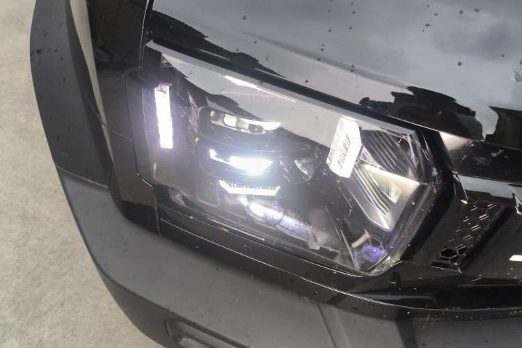 Used JETOUR Traveler C-DM 2024 C-DM 129KM Linye Edition Right Front Headlight