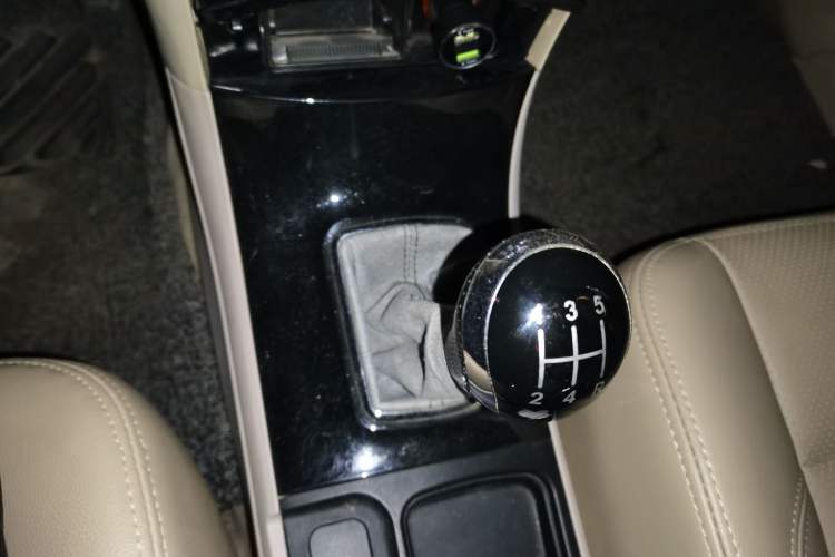 Used Geely Auto GC7 2013 1.5L Manual Luxury Model
