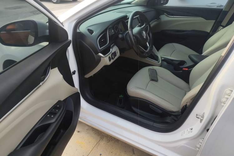 Used Buick GT 2019 15T Dual-Clutch Connected Elite Model China VI Driver Seat