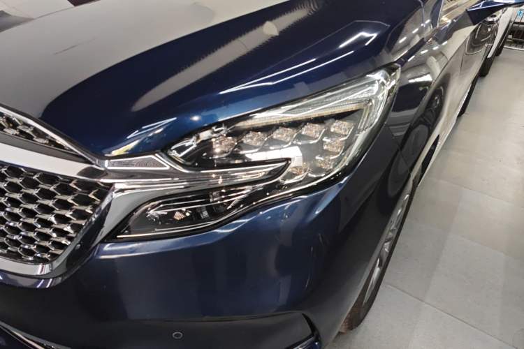 Used Buick GL8 2020 Avenir Avia Four-Seat Luxury Edition
