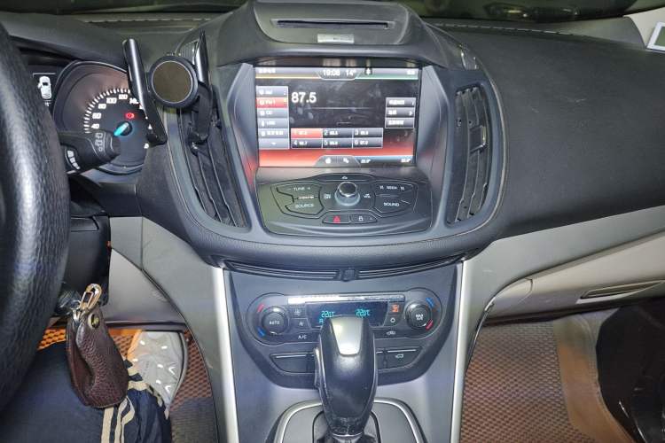 Used Ford Kuga 2013 1.6L GTDi 4x4 Elite Model
