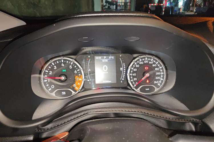 Used Jeep Renegade 2017 180T Automatic High-Energy Version
