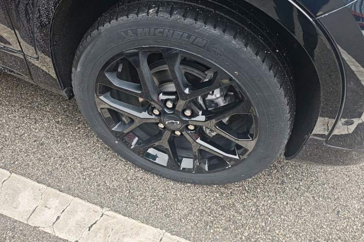 Used Chevrolet Blazer 2022 Mild Hybrid 650T RS Twin-Clutch All-Wheel Drive 7-Seater Prime Edition Right Front Wheel Hub