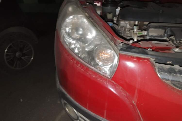 Used JAC Group Tongyue RS 2012 Cross 1.3L Manual Luxury Model
