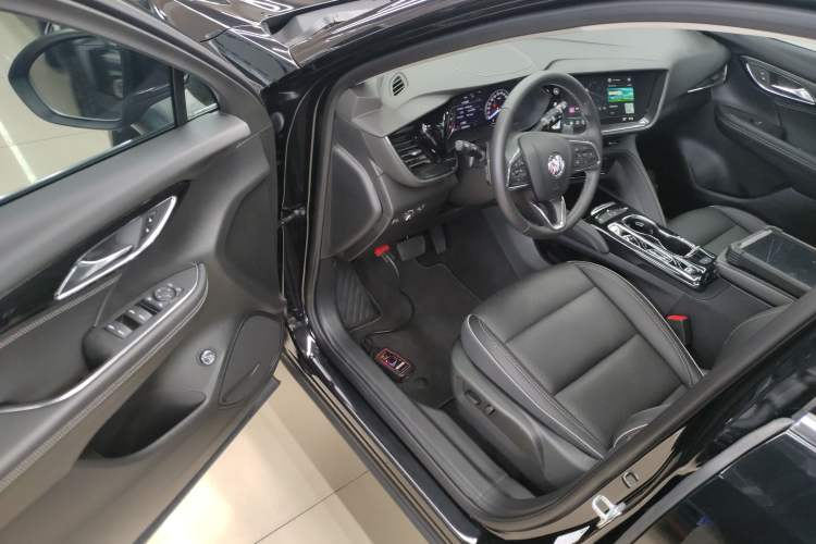 Used Buick Envision 2023 Encore S 552T Two-Wheel Drive Luxury Model
