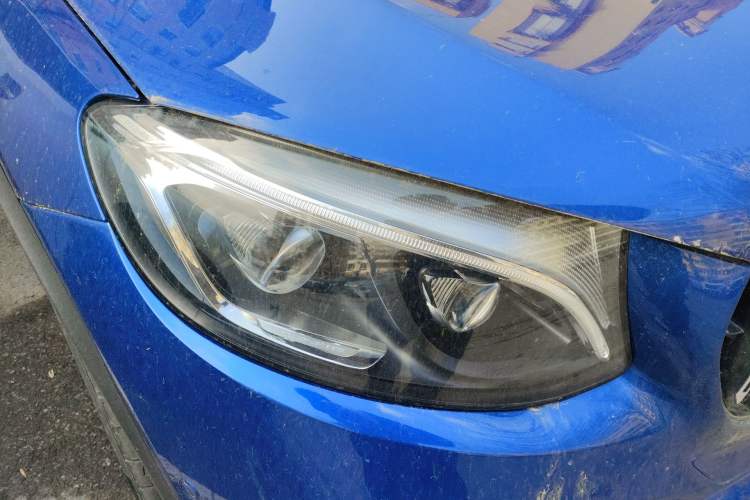 Used Mercedes-Benz GLC 2019 GLC 300 L 4MATIC Dynamic Model Right Front Headlight