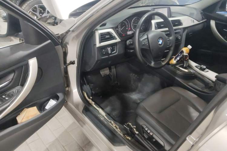 Used BMW 3 Series 2014 320Li Fashion Model