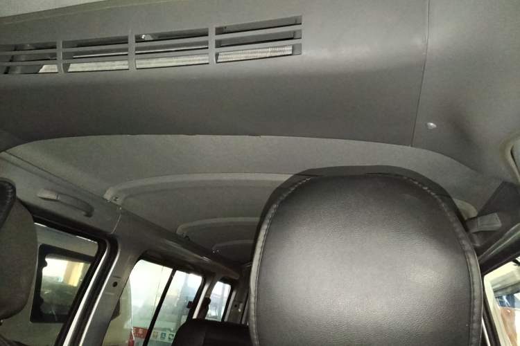 Used Wuling Rongguang 2021 1.5L Extended Basic Version L3C
