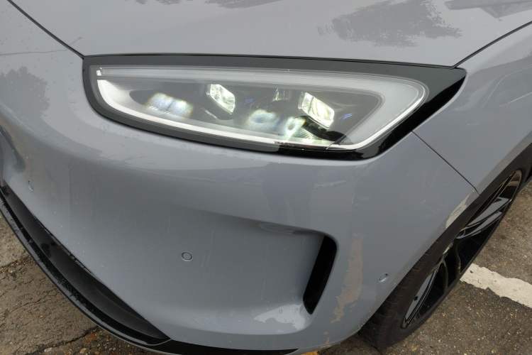 Used Hima AITO M5 2025 Extended-Range Ultra All-Wheel-Drive Version
