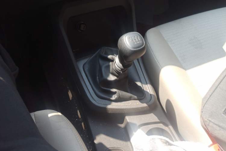 Used Wuling Hongguang V 2022 1.5L Jingqu Edition Electric-Assist LAR