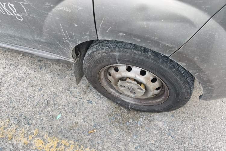 Used Jinbei New Hiace X30L 2016 1.5L Wealth Edition Van DLCG14 Exterior 4