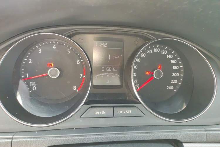 Used Volkswagen Lavida 2017 1.6L Manual Comfort Edition
