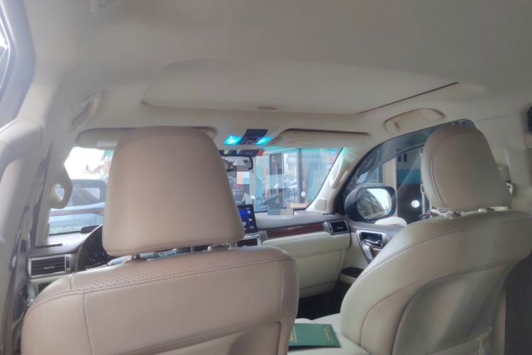 Used Lexus GX 2012 400
