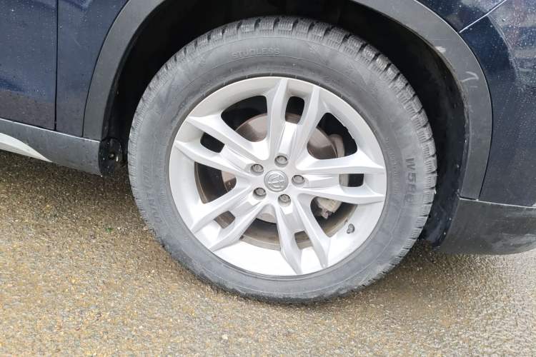 Used Brilliance V5 2012 1.6L Automatic Luxury Version
