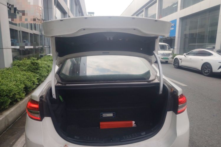 Used Ford Mondeo New Energy 2018 2.0 PHEV ZhiShang Trim Trunk