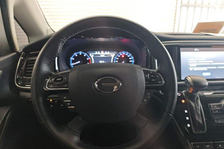 Used GAC Trumpchi M8 2018 320T Luxury Edition
