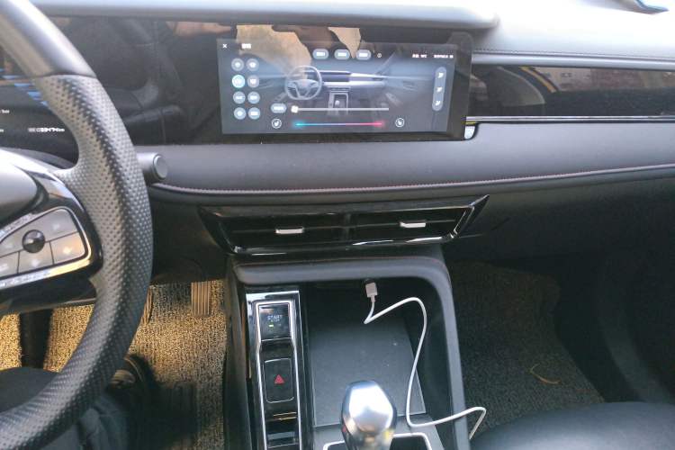 Used Roewe i5 2023 1.5L CVT Flagship Edition