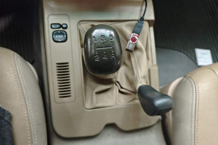 Used Leopaard CS6 2011 2.4L 4x4 Gasoline Luxury Version