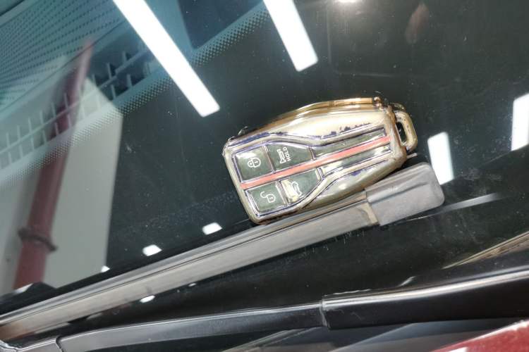 Used Hongqi HS5 2019 2.0T Smart Connect Flagship All-Wheel-Drive Version
